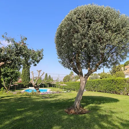 Retiro Sol - Montesol B22 *