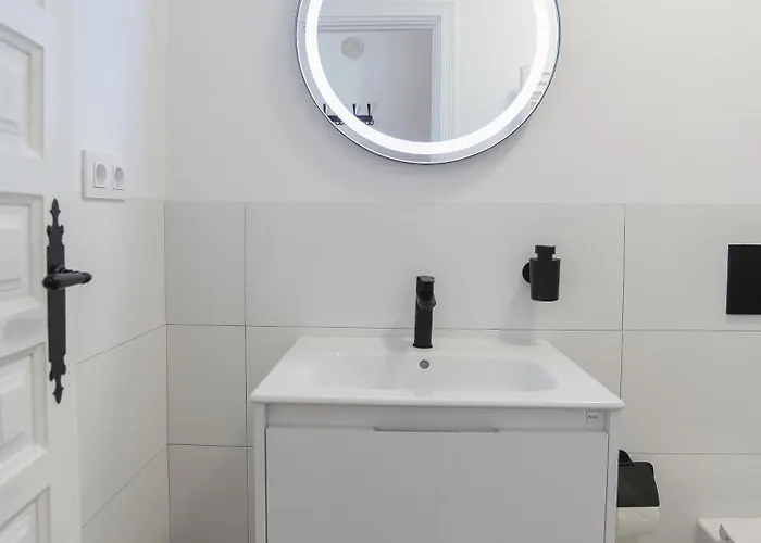 Retiro Sol - Montesol B22 アパート